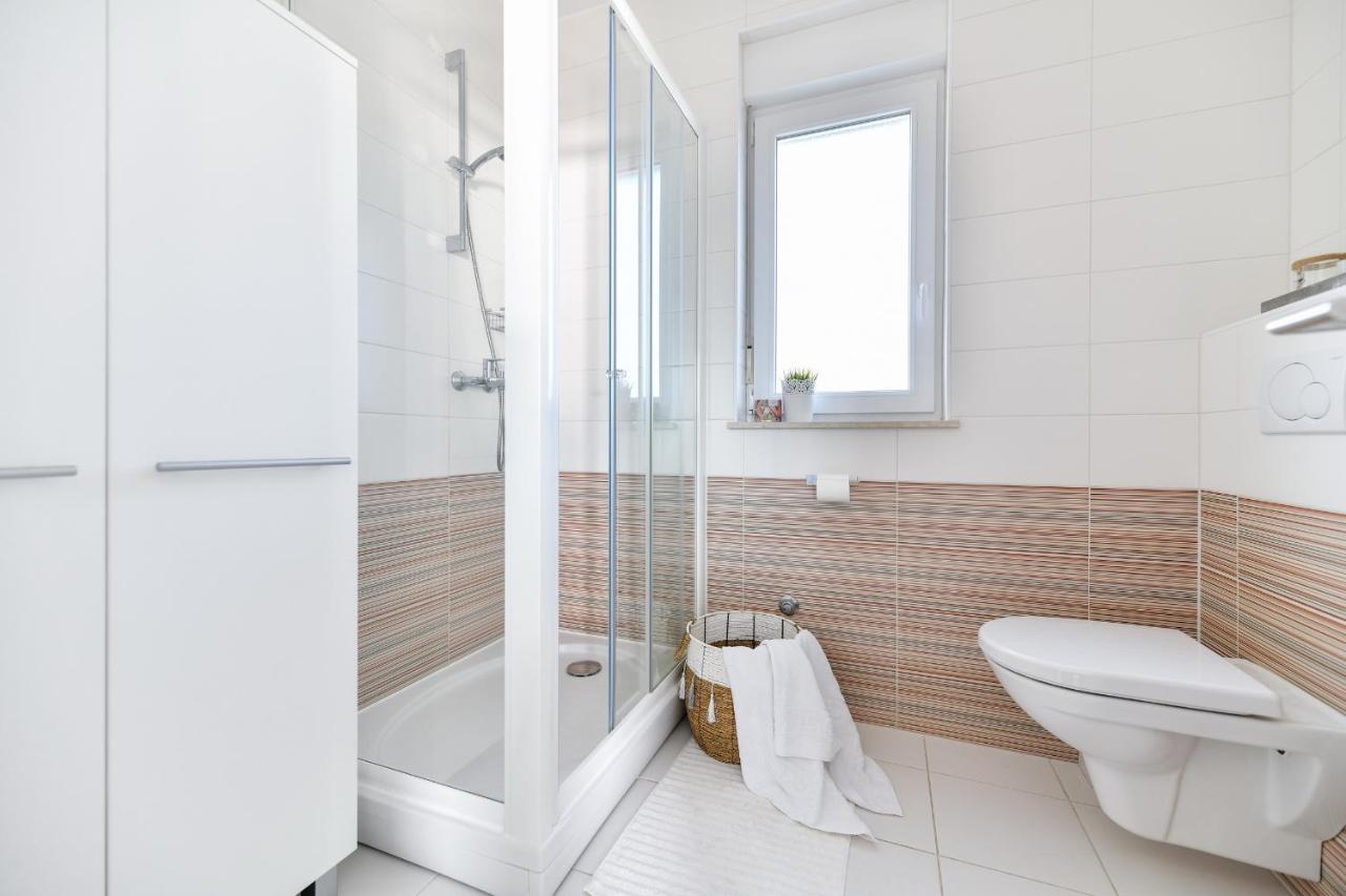Deluxe Triplex Antea Villa ซูโกชัน ภายนอก รูปภาพ