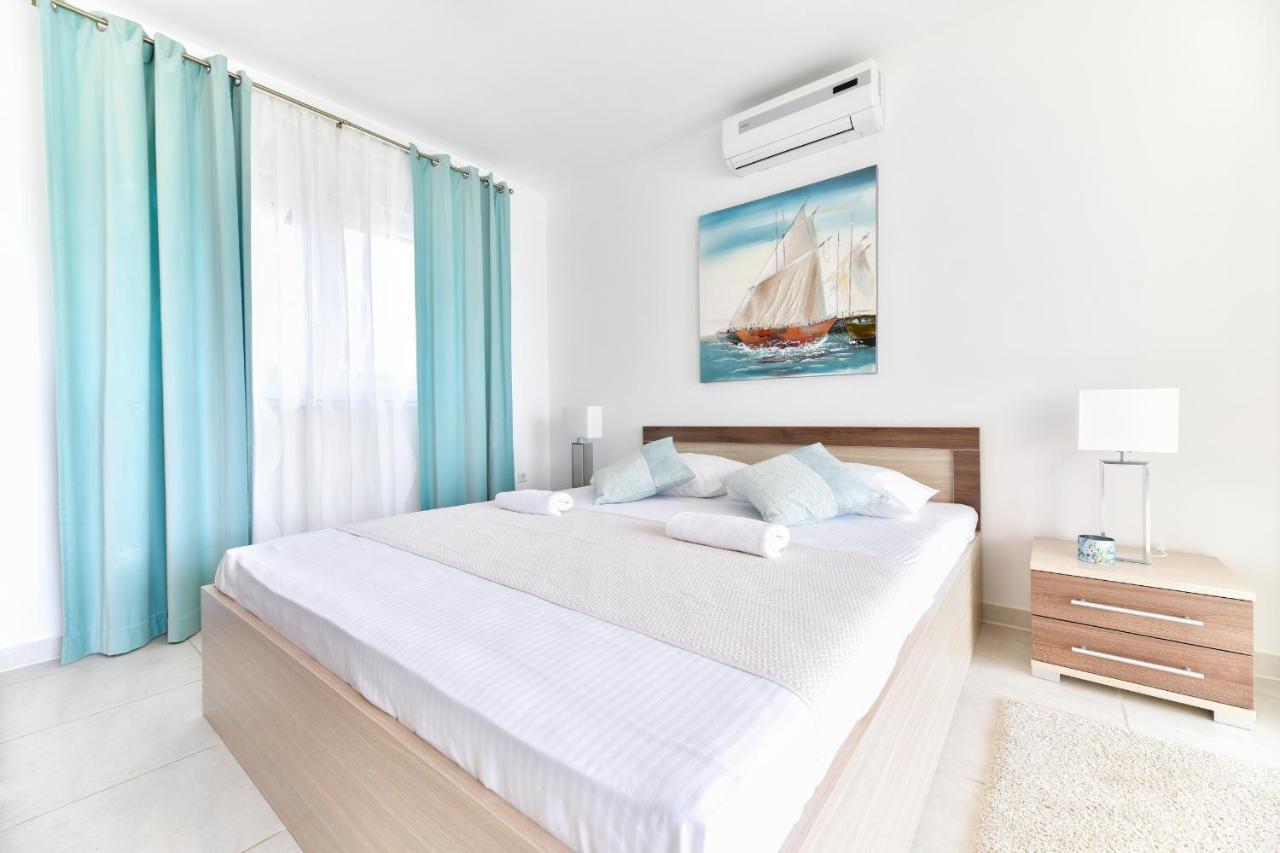 Deluxe Triplex Antea Villa ซูโกชัน ภายนอก รูปภาพ